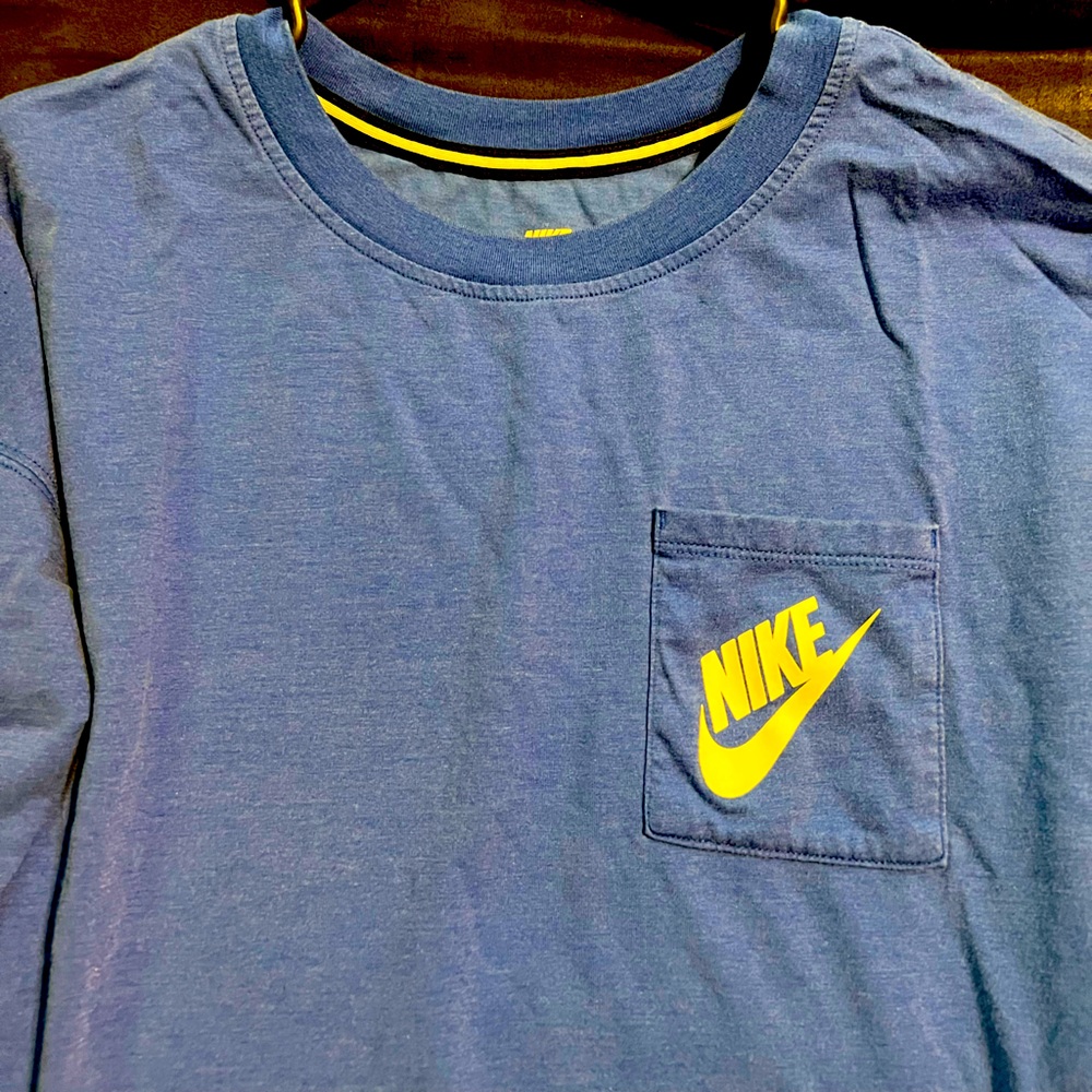 Nike Women’s Long Sleeve Tee